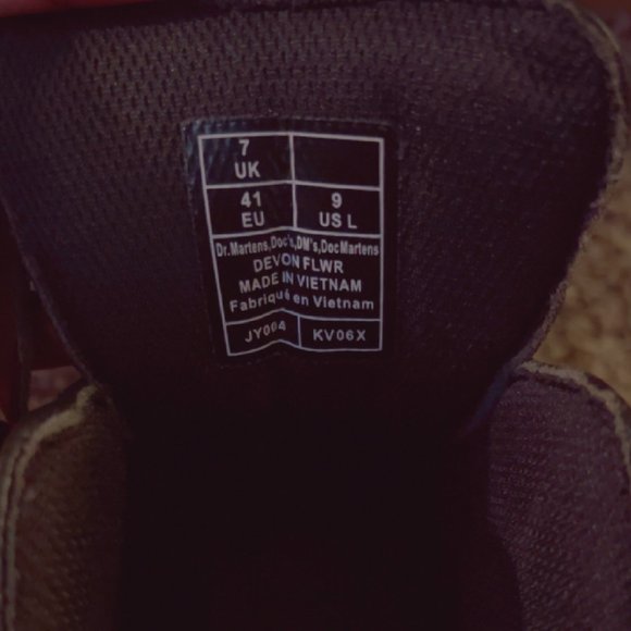 Doc Marten's Devon Flower Boot - Picture 3 of 5